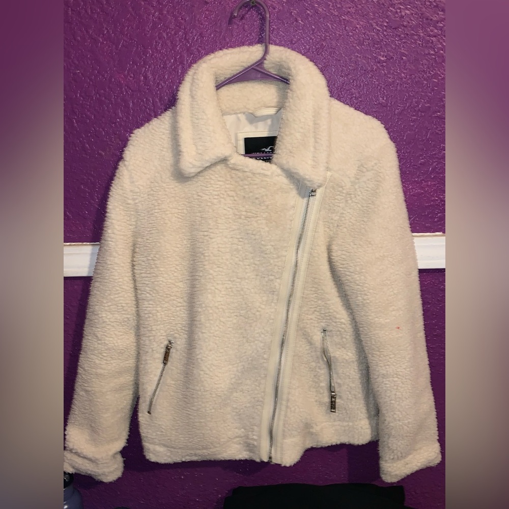 hollister jacket, size small, good condition